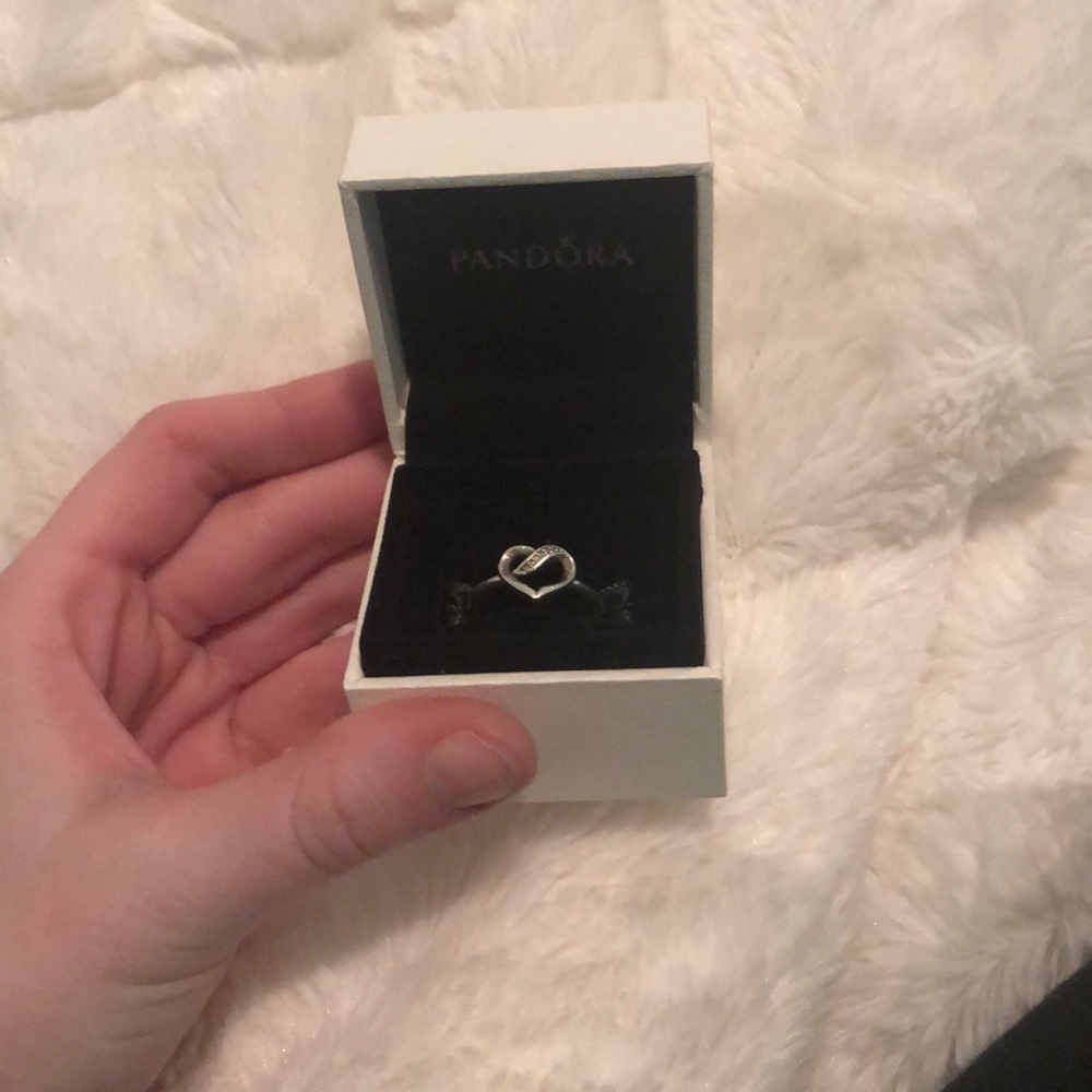 Pandora Ring